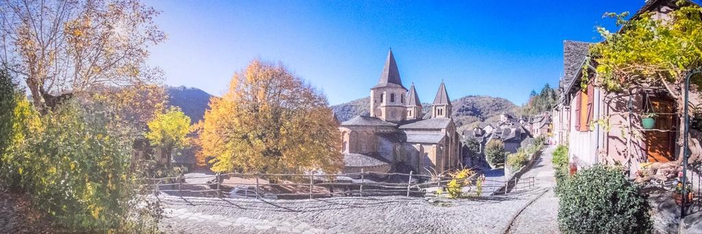 Le Compostelle De Conques Apartment ภายนอก รูปภาพ