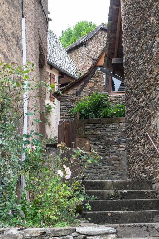Le Compostelle De Conques Apartment ภายนอก รูปภาพ