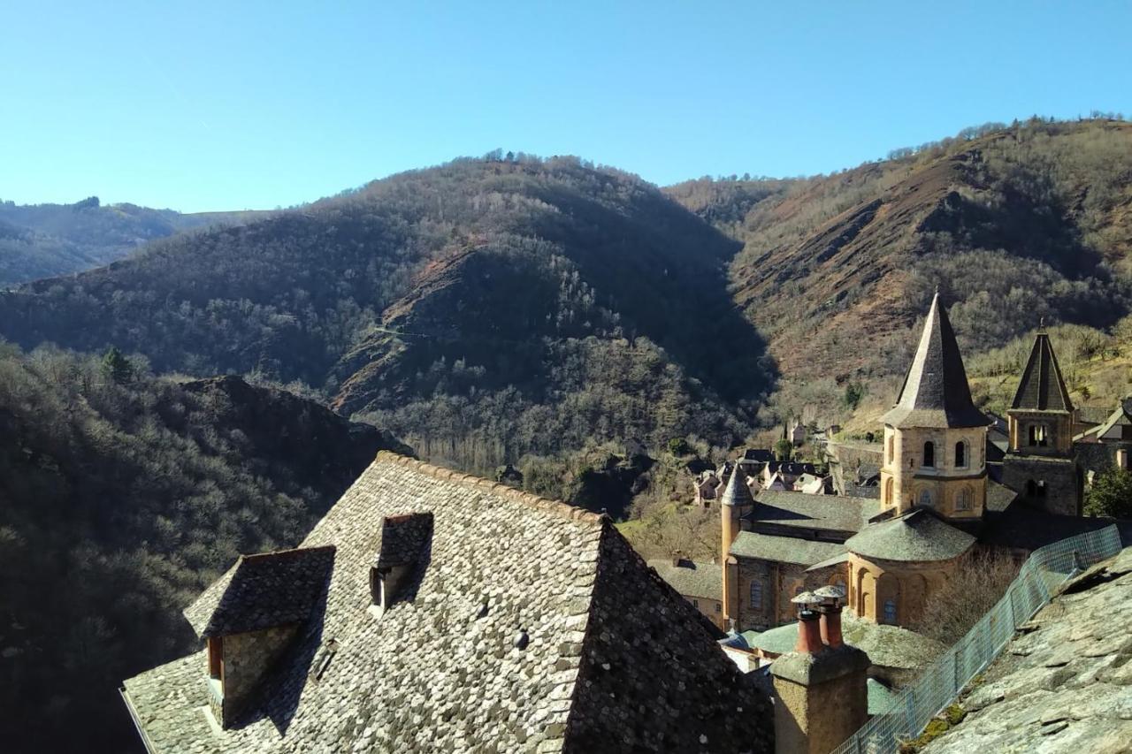 Le Compostelle De Conques Apartment ภายนอก รูปภาพ